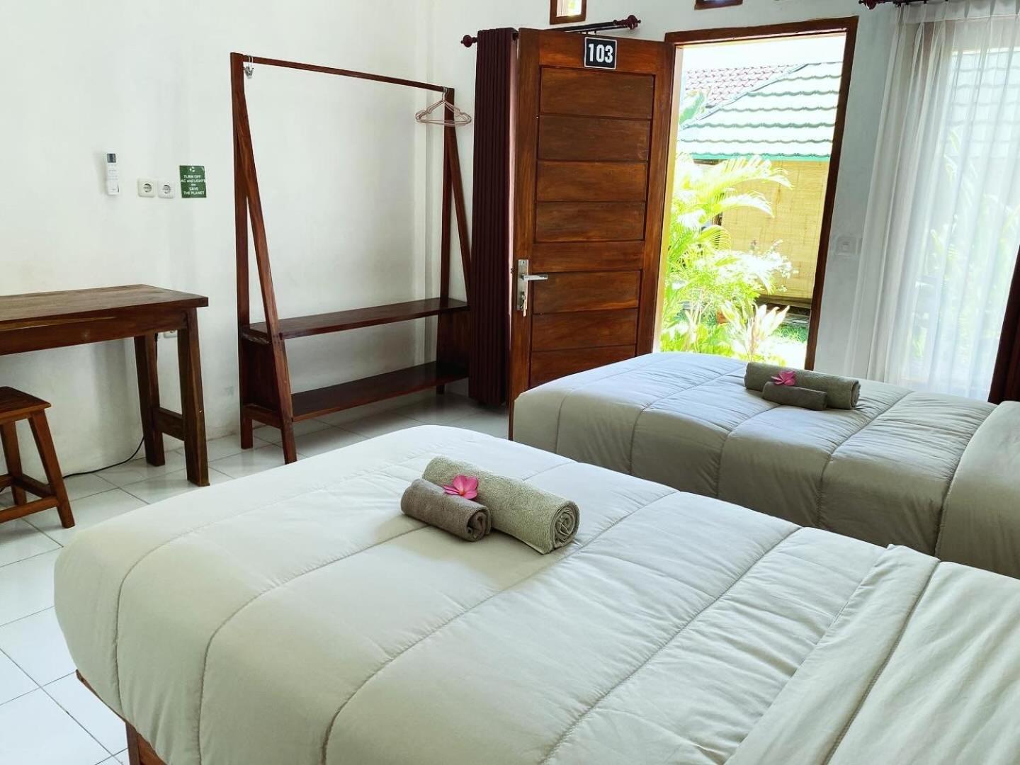 Mango Room Mandalika Kuta  Екстериор снимка